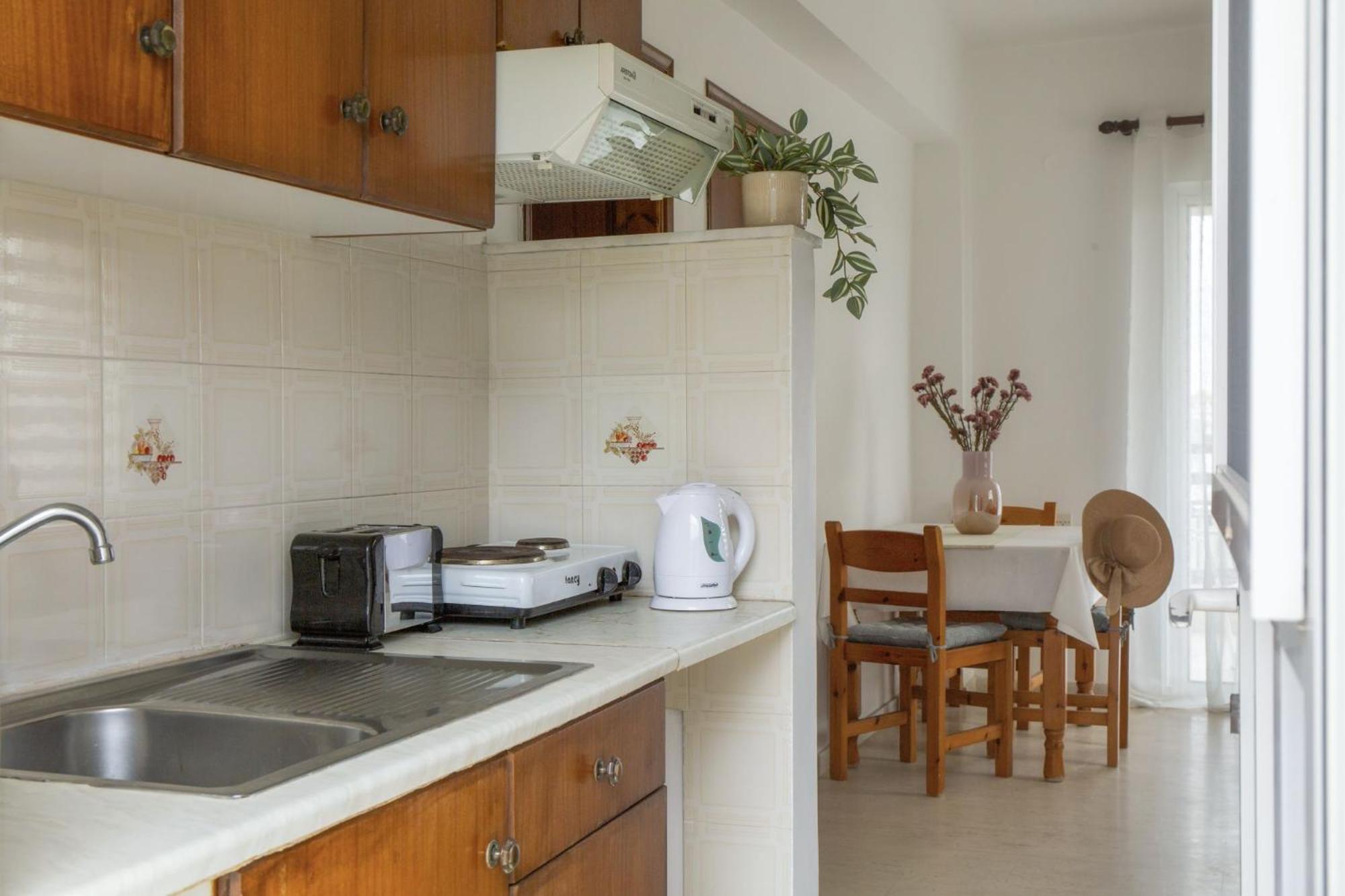 Searocco Studios & Apartments - Close To Alykes Center, By Zantewize חדר תמונה